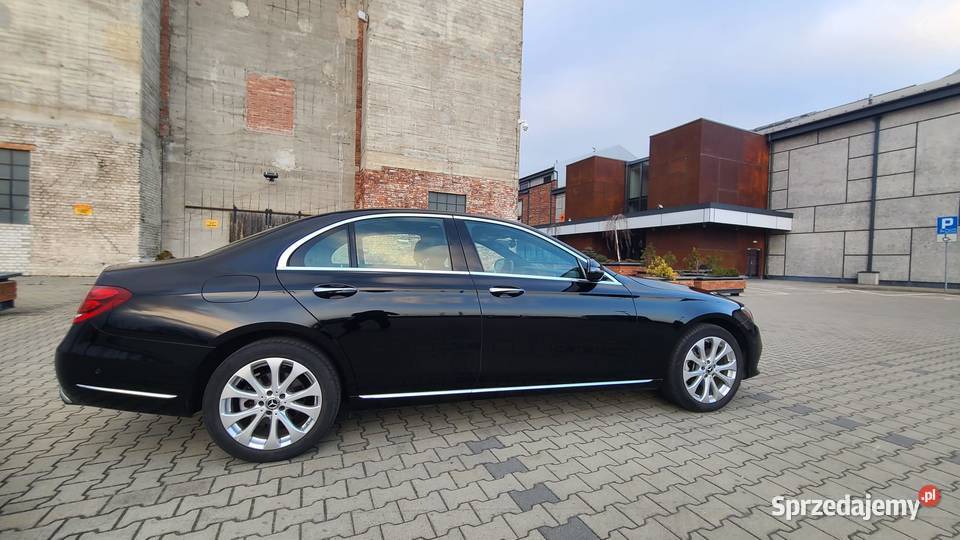 MercedesBenz E 300 245 4 Matic 9GTRONIC benzyna opolskie Opole