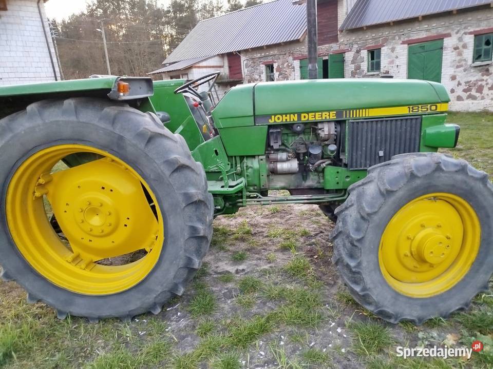 John Deere 1850
