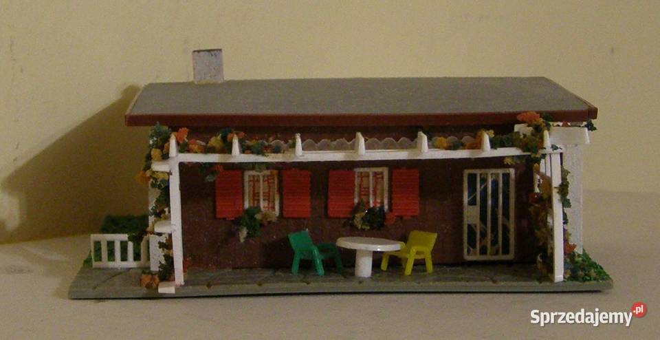 Domek na makietę 10 kolejka skala TT Łódź
