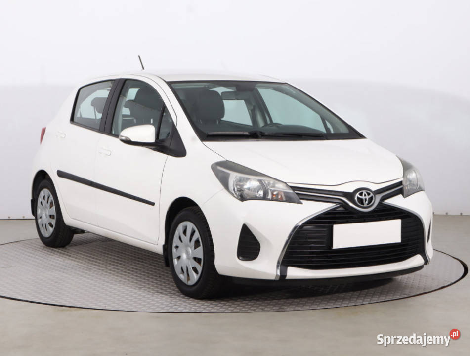 Toyota Yaris 133 Dual VVTi gniazdo USB Piaseczno