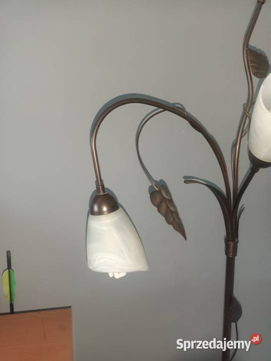 Lampa podłogowa sprzedam