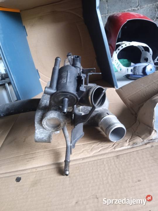 Termostat kia carens Hyundai 20 benzyna 144 g4ka Pozostałe Bochnia