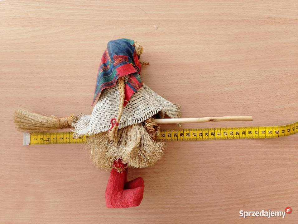 CZAROWNICA na miotle Baba Jaga ludowa lalka ze sprzedam