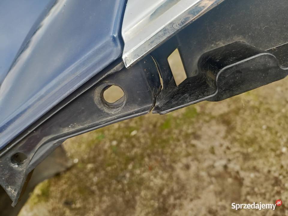 Zderzak przedni przód Mazda Premacy lift 22A Szczecin