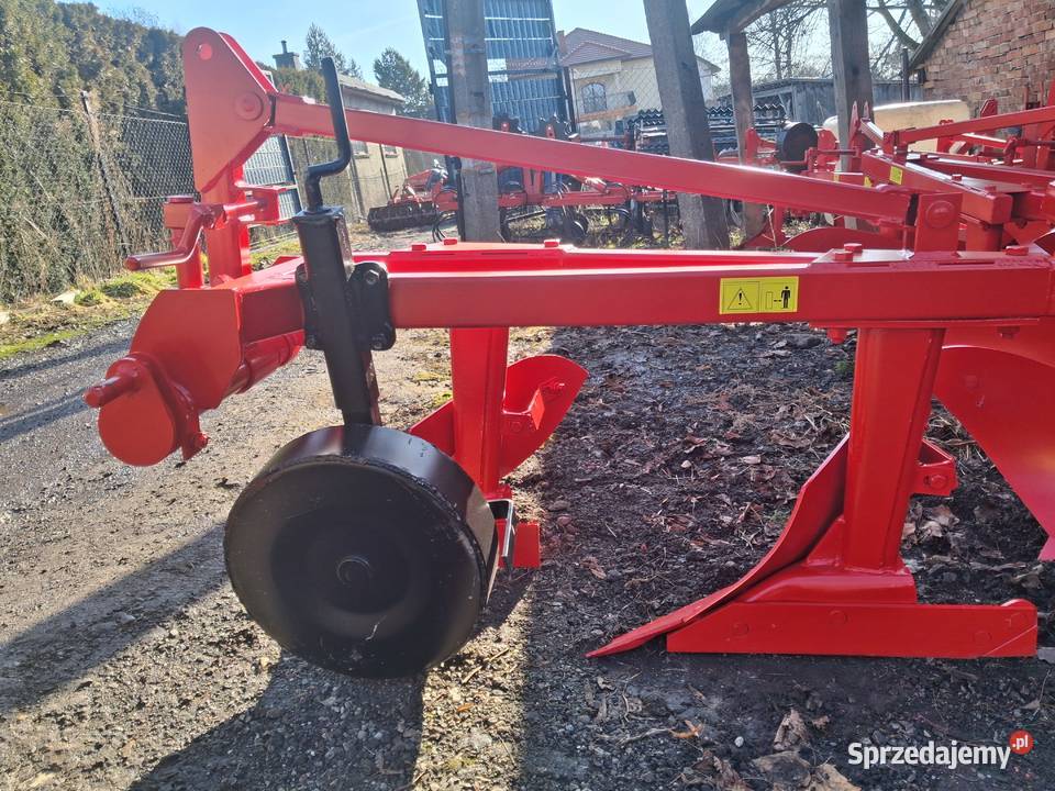 PŁUG 2 SKIBY Yanmar Kubota Iseki Konary