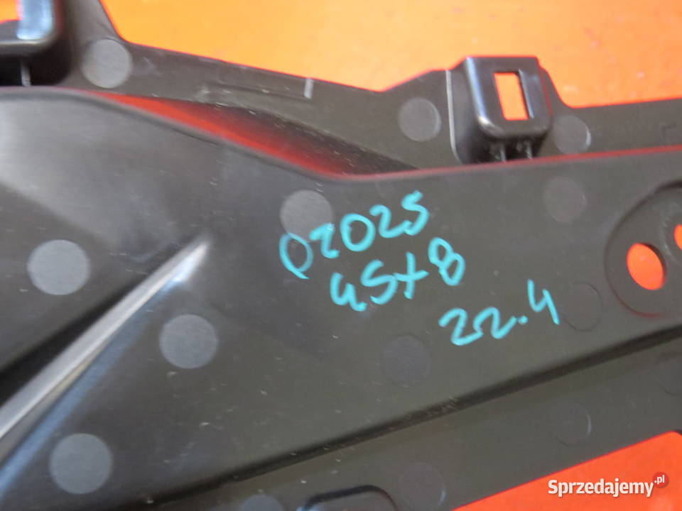 SUZUKI GSX8 GSX 8 800 ZASLEPKA OSŁONA RAMY COVER Warszawa