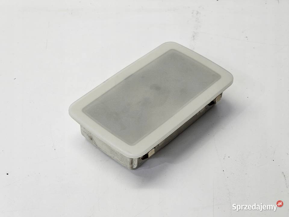 OŚWIETLENIE KABINY AUDI A6 C6 KOMBI 4L0947123 Przystajń sprzedam