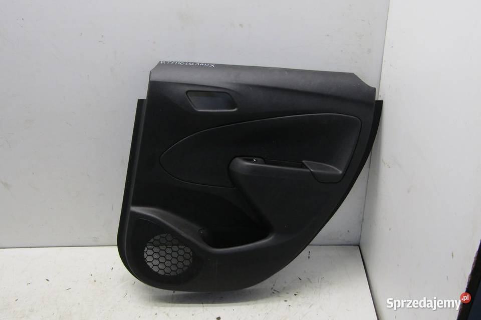 BOCZEK TAPICERKA DRZWI PRAWY TYŁ TYLNA OPEL osobowe