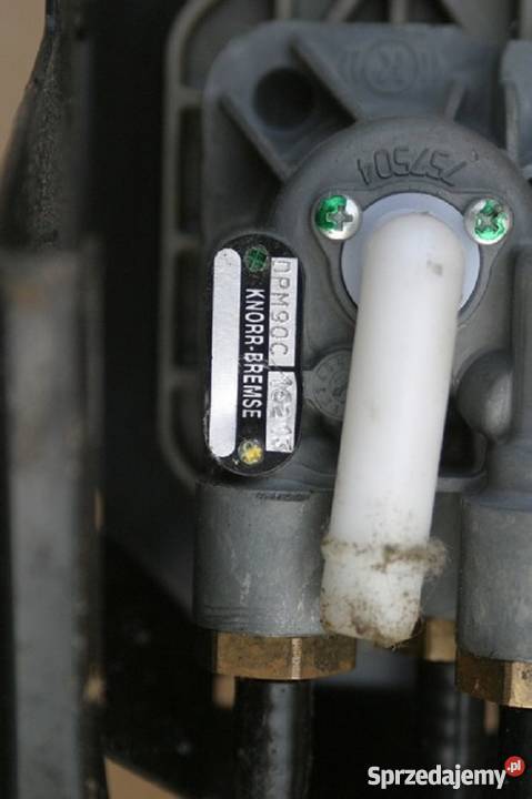 MAN TGL TGA ZAWÓR HAMULCA RĘCZNEGO DPM90C Bieleń