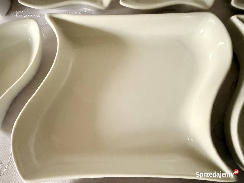 Zestaw porcelanowych salaterek i pater falistych Czerwionka-Leszczyny