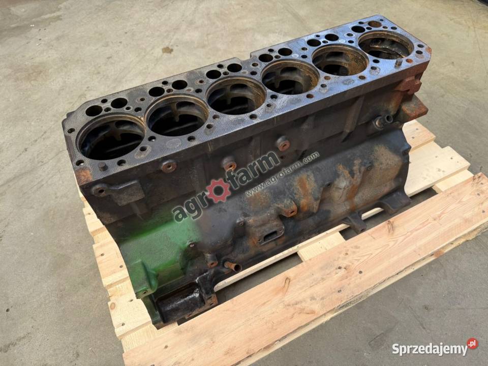 Blok silnika John Deere 6920 6910S6910 6820 Byków