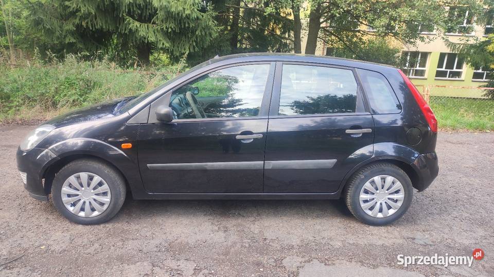 Sprzedam Ford Fiesta czerwony Wałbrzych