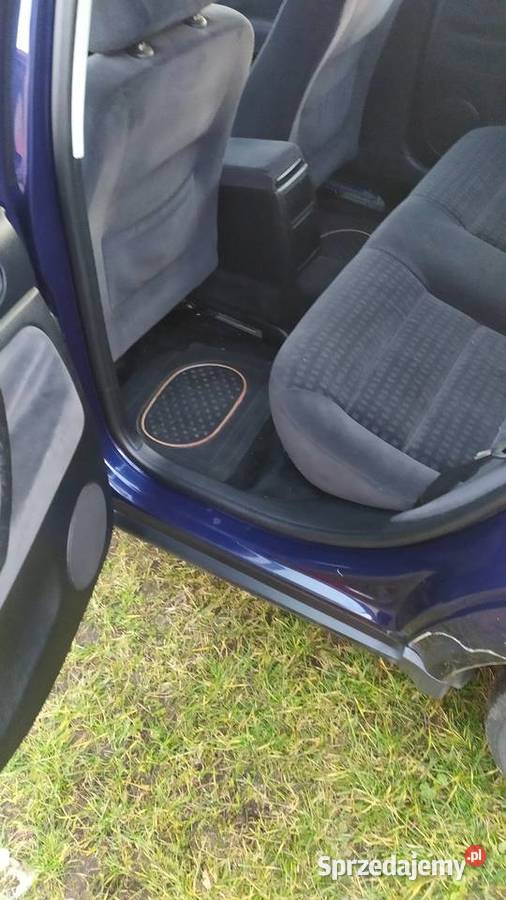 Woldzwagen Passat 19 TDI 101 Gołowierzchy