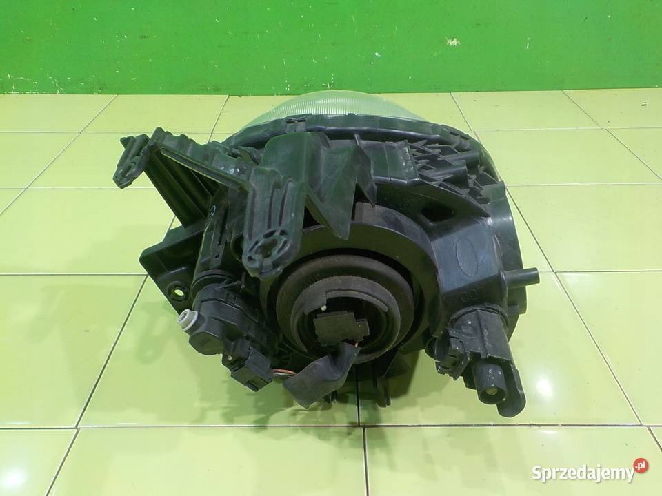 NISSAN JUKE I F15 15 DCI 11r lampa prawa przod Motoryzacja Suków