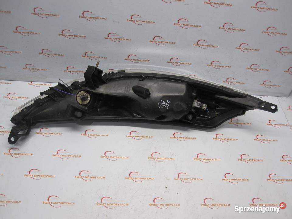 NISSAN JUKE 10r lampa lewy przód ANGLIK Lampy przednie Oświetlenie świętokrzyskie Kielce