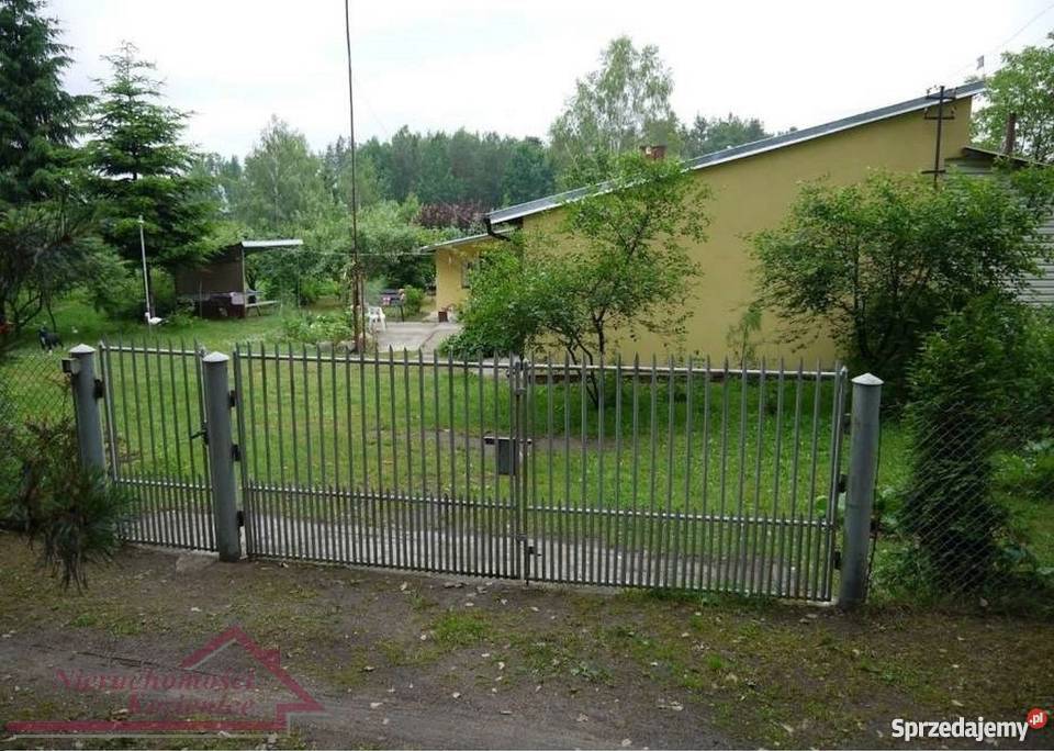 Domek letniskowy w Maciejowicach gmina Głowaczów Kozienice sprzedam