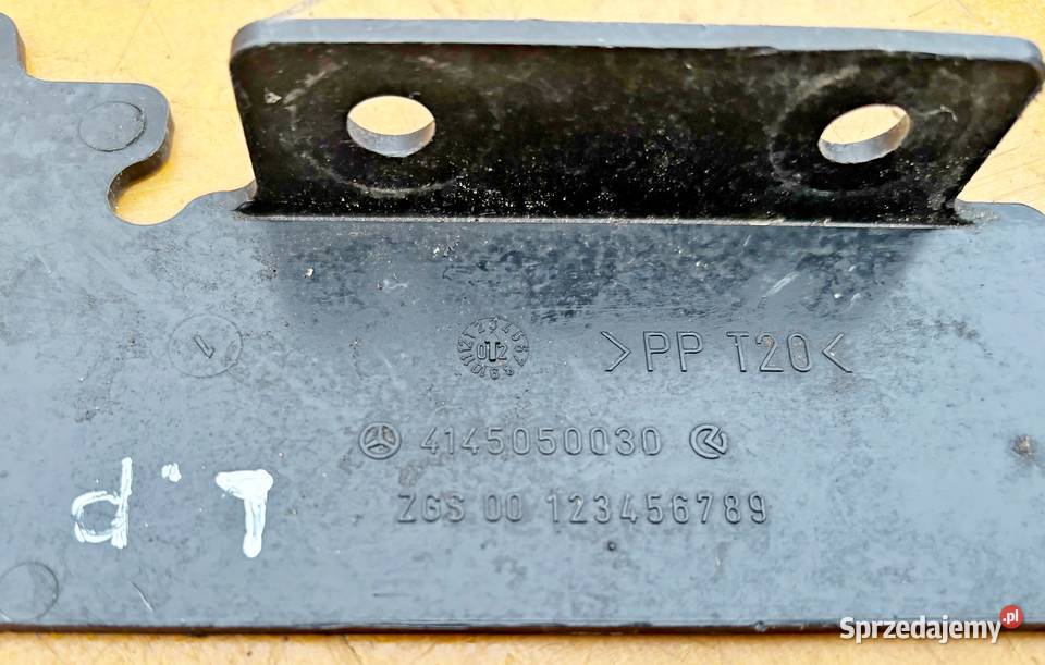 MERCEDES W169 W414 KIEROWNICA POWIETRZA Radom