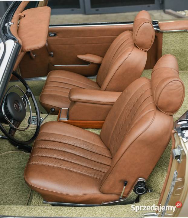 MercedesBenz W113 280SL Pagoda 1971 renowacji SL Rybarzowice
