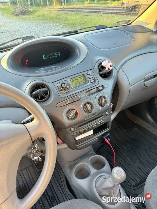Toyota Yaris 10 2003r 1000cm3 podkarpackie Przemyśl sprzedam