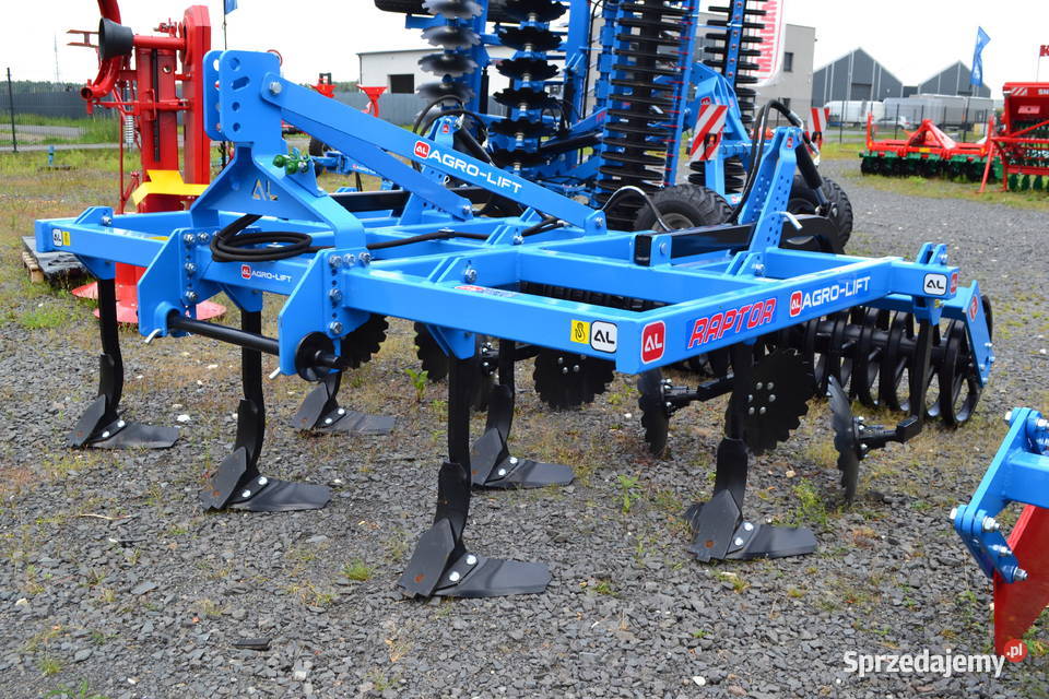 Kultywator podorywkowy 26 m AGROLIFT
