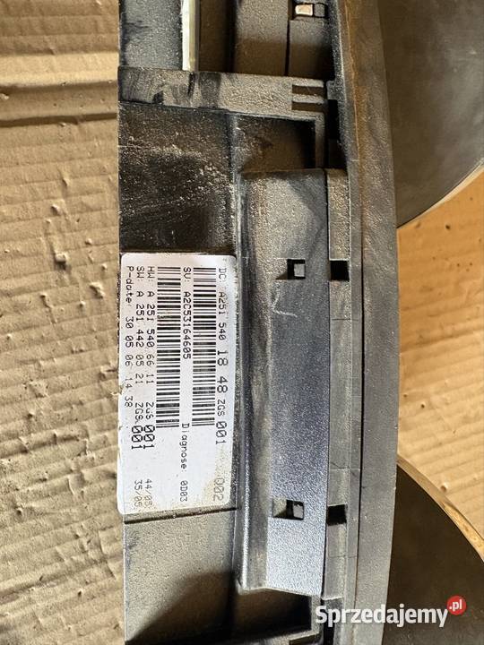 LICZNIK A2515401848 MERCEDES W251 W164 30 CDI EU Buk