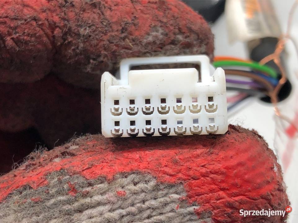 LUSTERKO LEWY SUZUKI SX4 SUV ZEWNĘTRZNE LEWA osobowe sprzedam