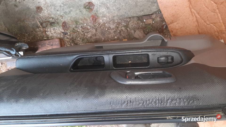 drzwi prawe kompletne Subaru Forester II SG Motoryzacja Dębno