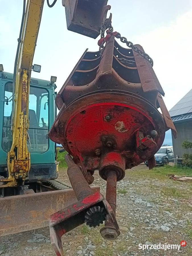 MF 187 czesci Zbożowe Radocza