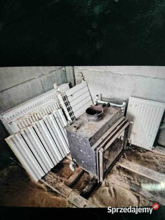 Kominek z płaszczem wodnym i grzejniki Karszyn