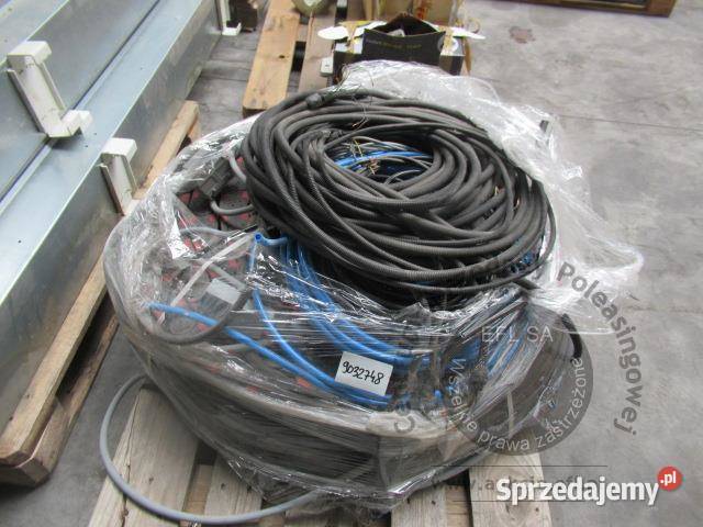 Elementy zrobotyzowanej linii montażowej INFOTEC Produkcja