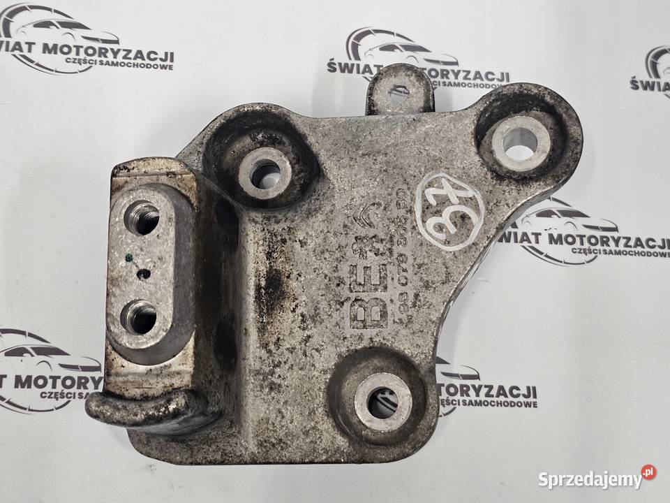 Peugeot 308 16 EHDI BHY 100 łapa wspornik