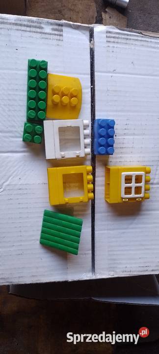Sprzedam klocki dzieci Plastik