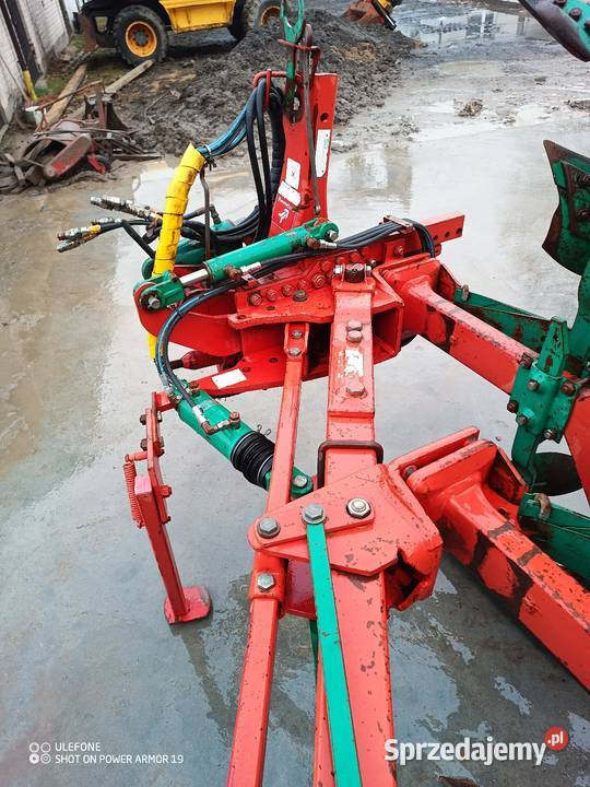 Pług Kverneland ES80 vario 4 skiby resor non Rostkowo sprzedam