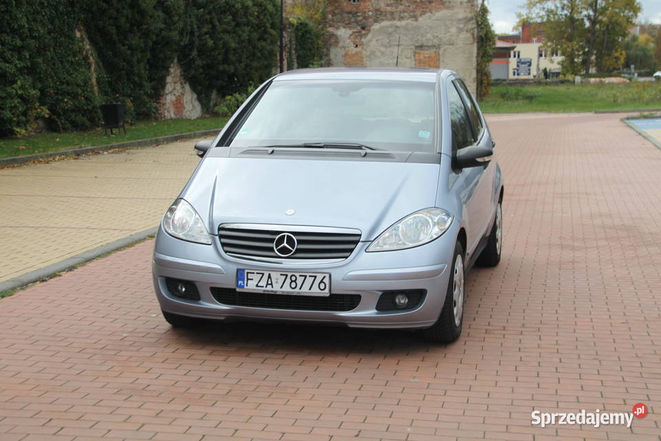 Klima Grzane Fotele Mały Przebieg Długie Opłaty centralny zamek Motoryzacja Żary