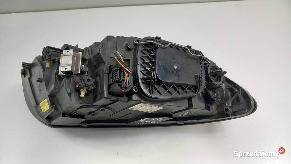 VOLVO V50 S40 FL LAMPA PRZÓD LEWA SOCZEWKA EU osobowe Zbierkowo