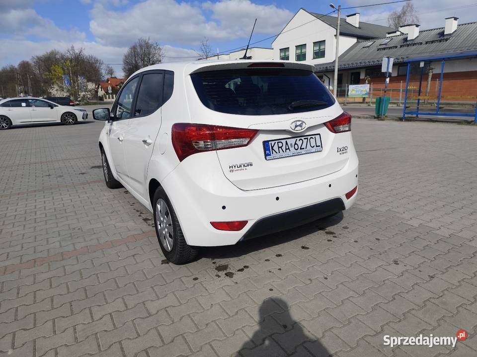 14 benzyna LPG piękny samochód autoalarm Zelków sprzedam