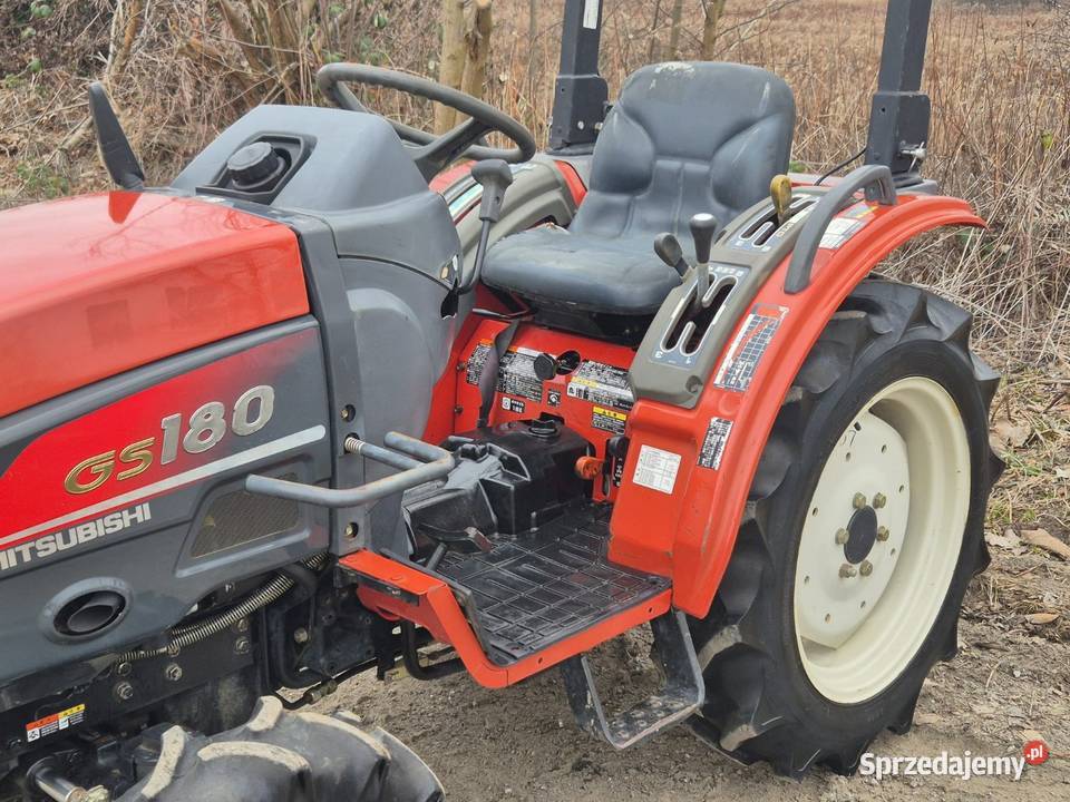 Traktorek traktor MITSUBISHI GS180D 18 44 Małuszyn