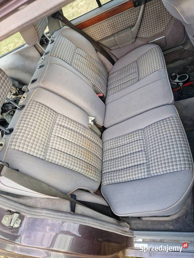 Mercedes w124 kombi 22 benzyna m111 sprawny w Poznań