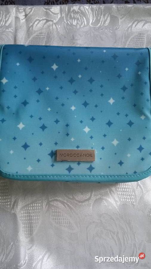 NOWA MARKOWA KOSMETYCZKA KUFEREK MOROCCANOIL 20cm Piła