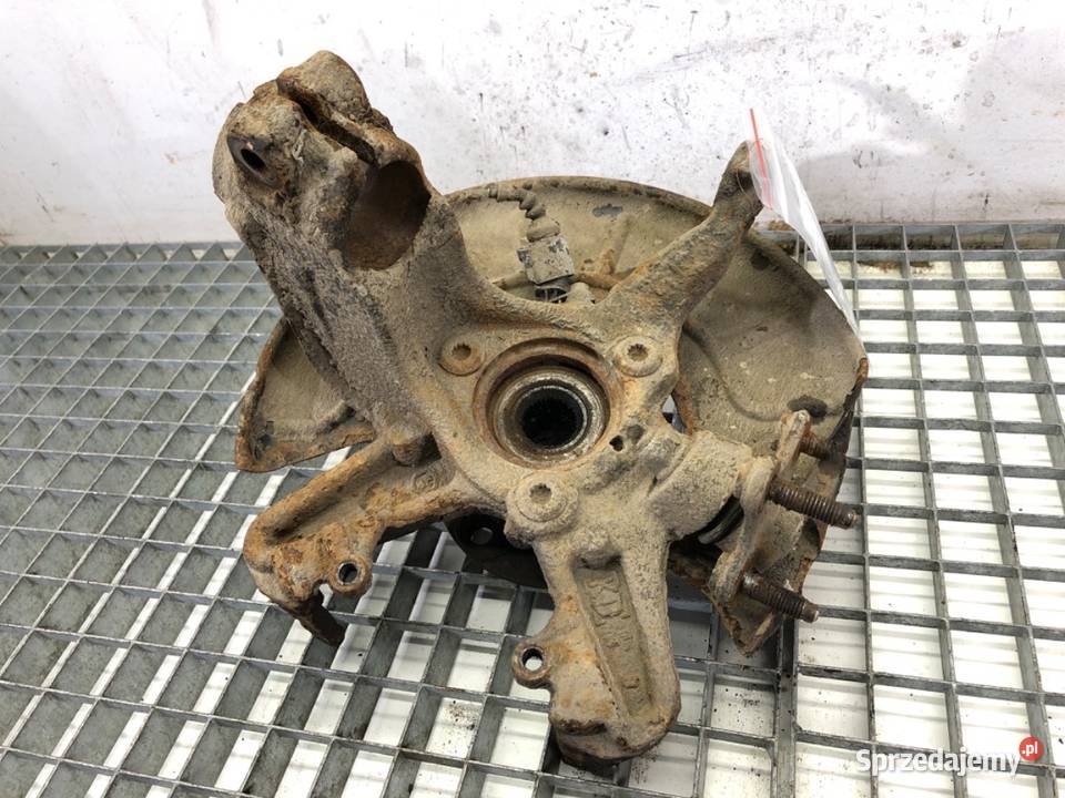 ZWROTNICA PRAWY PRZÓD SKODA OCTAVIA II 19 105 podkarpackie