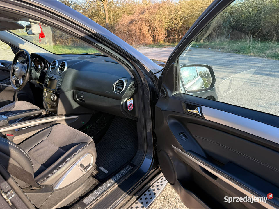 Mercedes ML 300 CDI 2010 BEZ PNEUMATYKI SPRĘŻYNY Rok produkcji 2010 sprzedam