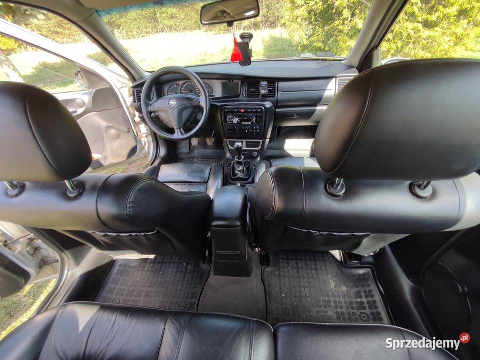 Opel Vectra B Zender 18 125 Benzyna ładny stan 125KM świętokrzyskie Sandomierz