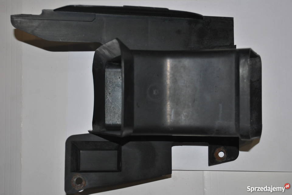 Kanał powietrza hamulca prawy BMW E46 Poręba