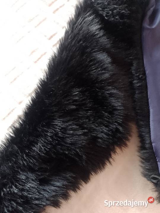 Ekskluzywny czarny futrzany kołnierz z Londynu Kraków