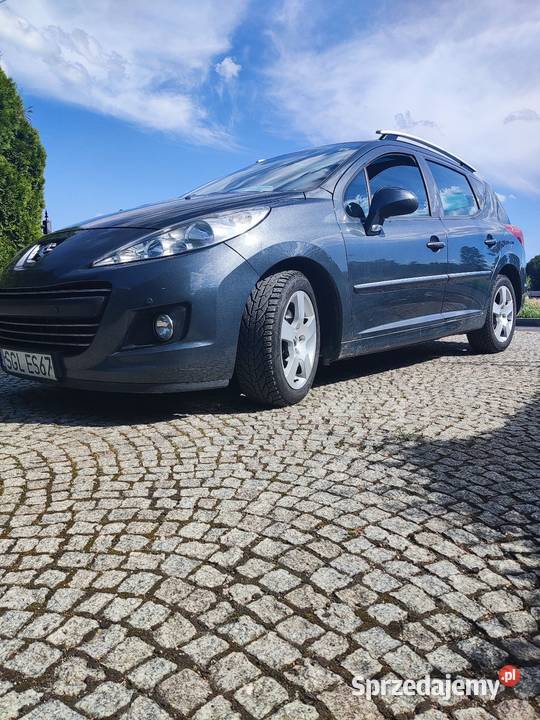 Peugeot 207 klima hak panorama super stan poduszka powietrzna Gliwice