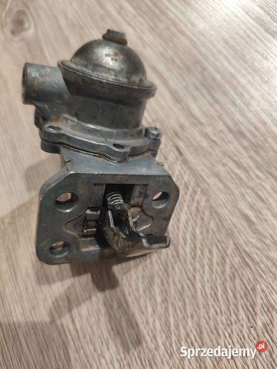 Ursus pompka zasilajaca MF4 Opatów sprzedam