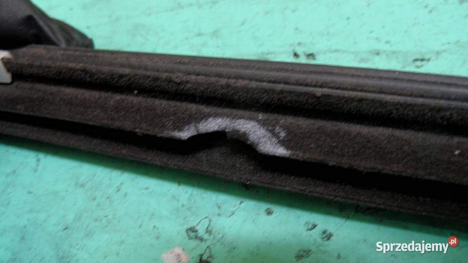 NISSAN TERRANO II LIFT 03r listwa zgarniająca