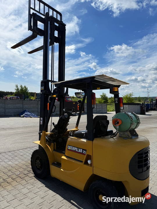 wózek widłowy CATERPILLAR GP25 2500 330m Działoszyn sprzedam