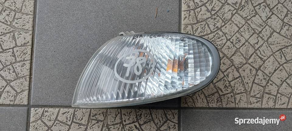 Kia Clarus I 1996 1997 1998 kierunkowskaz lewy Byków