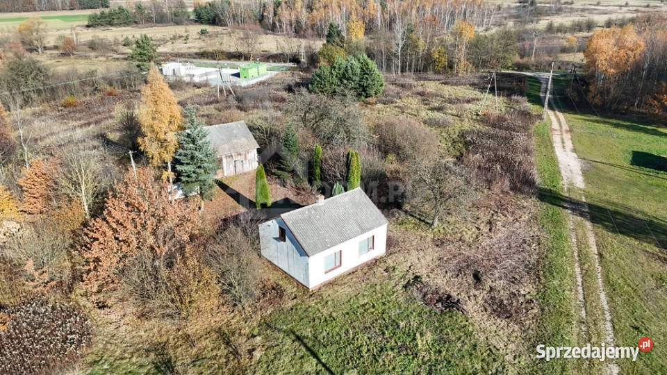 Dom z działką 8400m2 w Pieczonogach do remontu świętokrzyskie Pieczonogi